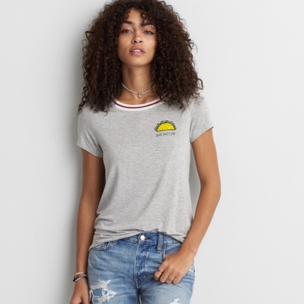 •american eagle• soft and sexy tee